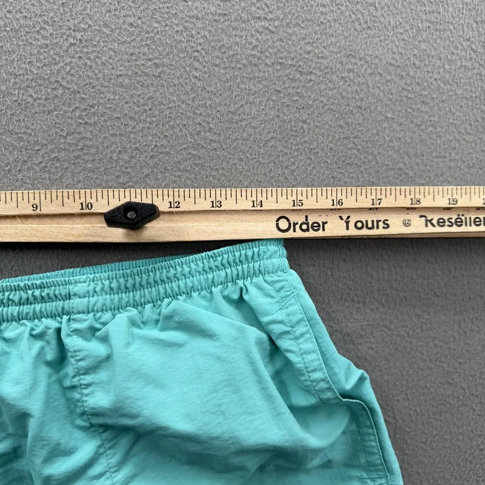 Patagonia Shorts Mens Medium Green Baggies Swim Trunks Mesh Lined Quick Dry